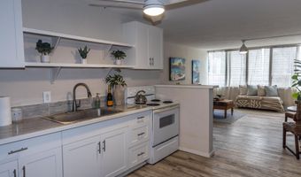 111 KAHULUI BEACH Rd A121, Kahului, HI 96732