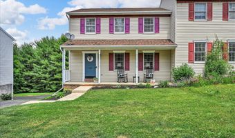 637 FULTON St, Akron, PA 17501