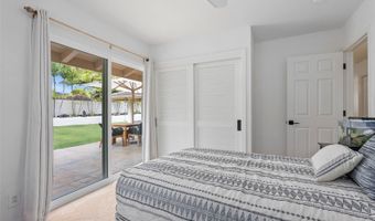 1016 Laukupu Way, Honolulu, HI 96825