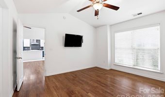15 Kaylor Dr, Arden, NC 28704