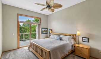 13122 Evermoor Pkwy, Apple Valley, MN 55124