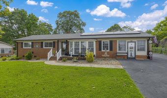 208 Kenneth Dr, Boiling Springs, SC 29316