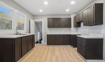 949 E 6th St, Ashtabula, OH 44004