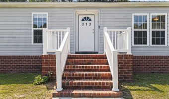 513 Pauline Dr, Bonneau, SC 29431