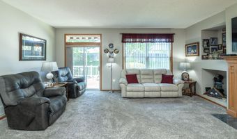 15053 Dutchman Way, Apple Valley, MN 55124