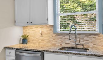 16 Shelli Ter, Barnegat, NJ 08005