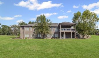 4715 Richland Woods Ct, Alton, IL 62002