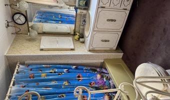 71 Oneida, Adrian, MI 49221