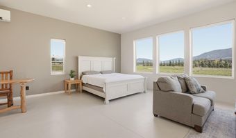 1770 Porthill Loop Rd, Bonners Ferry, ID 83805