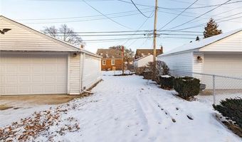 9255 Hubert Ave, Allen Park, MI 48101