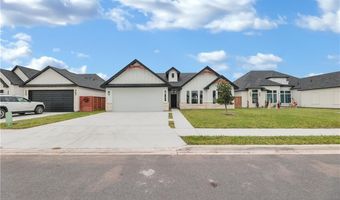 1027 Broken Arrow Dr, Alamo, TX 78516