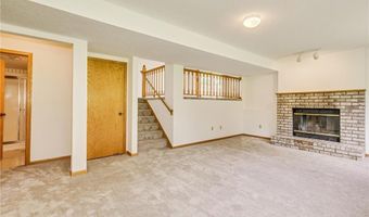 12818 Eastview Curv, Apple Valley, MN 55124