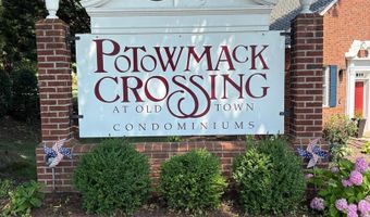1630 W ABINGDON Dr #301, Alexandria, VA 22314