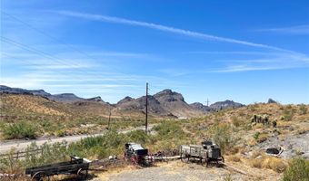 27 Oatman Rd, Oatman, AZ 86433