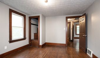 888 Harrison Ave, Akron, OH 44314