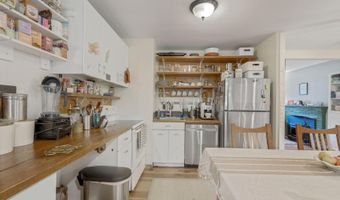 3610 TERRACE Dr, Annandale, VA 22003