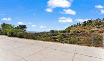 9586 Alto Dr, La Mesa, CA 91941