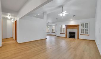 3405 Wendy Ln, Altus, OK 73521