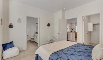 994 W SAPPHIRE PEAK Dr 200, Bluffdale, UT 84065