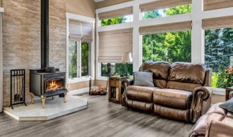 892 Marion Way, Gardnerville, NV 89460