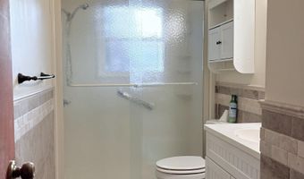 909 LONGVIEW Cir, Adamsville, AL 35005