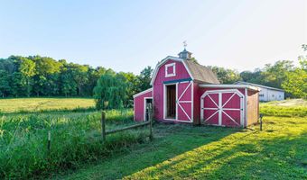 25611 Indian Lake Rd, Birdseye, IN 47513