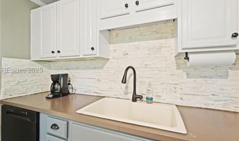 174 James St, Beaufort, SC 29902