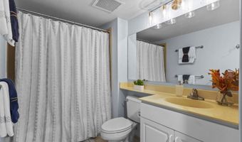 3075 Ala Poha Place 1102, Honolulu, HI 96818
