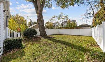 1 Fales St, East Providence, RI 02915