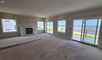 201 Millman Ln, Villas, NJ 08251