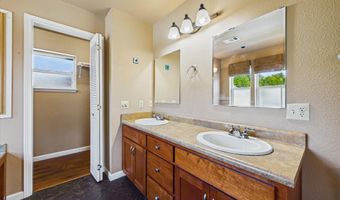 2966 Janes Creek Dr, Arcata, CA 95521