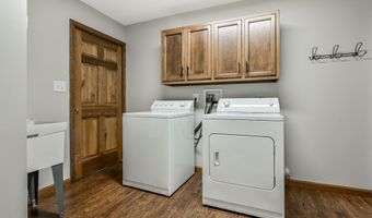 7315 S Meridian St, Indianapolis, IN 46217