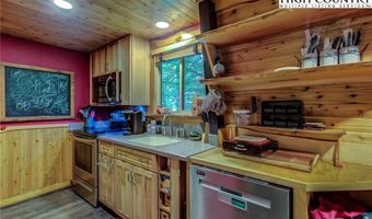 64 Creekside Dr A, Banner Elk, NC 28604