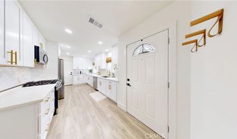 325 S Kenmore St, Anaheim, CA 92804