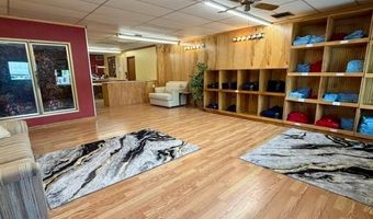 1180 S Main St, Bell, FL 32619