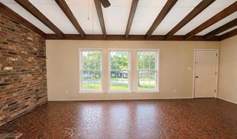 2408 Whispering Pines Cir, Albany, GA 31707