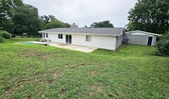 861 Oak Crst, Baxter Springs, KS 66713