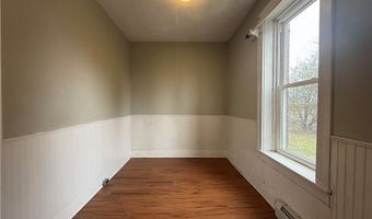 13123 Main Rd, Akron, NY 14001