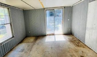 235 MCKEAN St, Auburndale, FL 33823