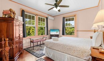 1896 KALANIANAOLE St, Hilo, HI 96720