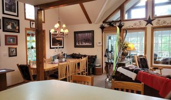 10 Badger Hollow Rd, Cascade, ID 83611