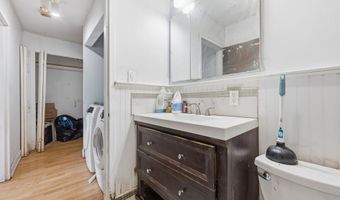 50 Greenhouse Rd 41D, Bridgeport, CT 06606