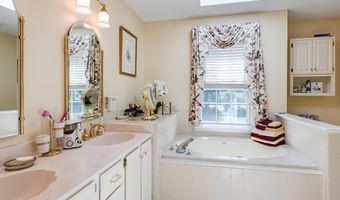 418 BEAUMONT Cir, West Chester, PA 19380
