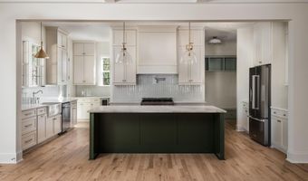 7337- B DICK WOODS Rd, Afton, VA 22920