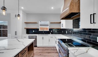 403 Santa Fe St, Alvarado, TX 76009