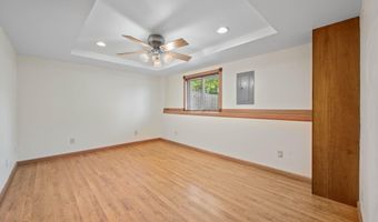 1817 N Buckthorn Ct, Andover, KS 67002