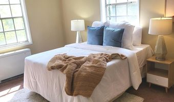 4513 ROMLON St 203, Beltsville, MD 20705