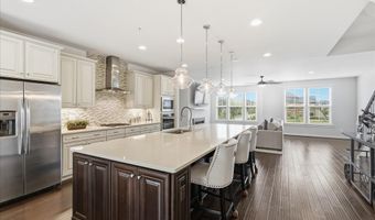 43392 WHITEHEAD Ter, Ashburn, VA 20148