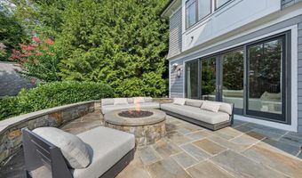 5120 WESSLING Ln, Bethesda, MD 20814