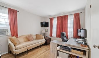 28 OBRIEN Ct, Bayonne, NJ 07002